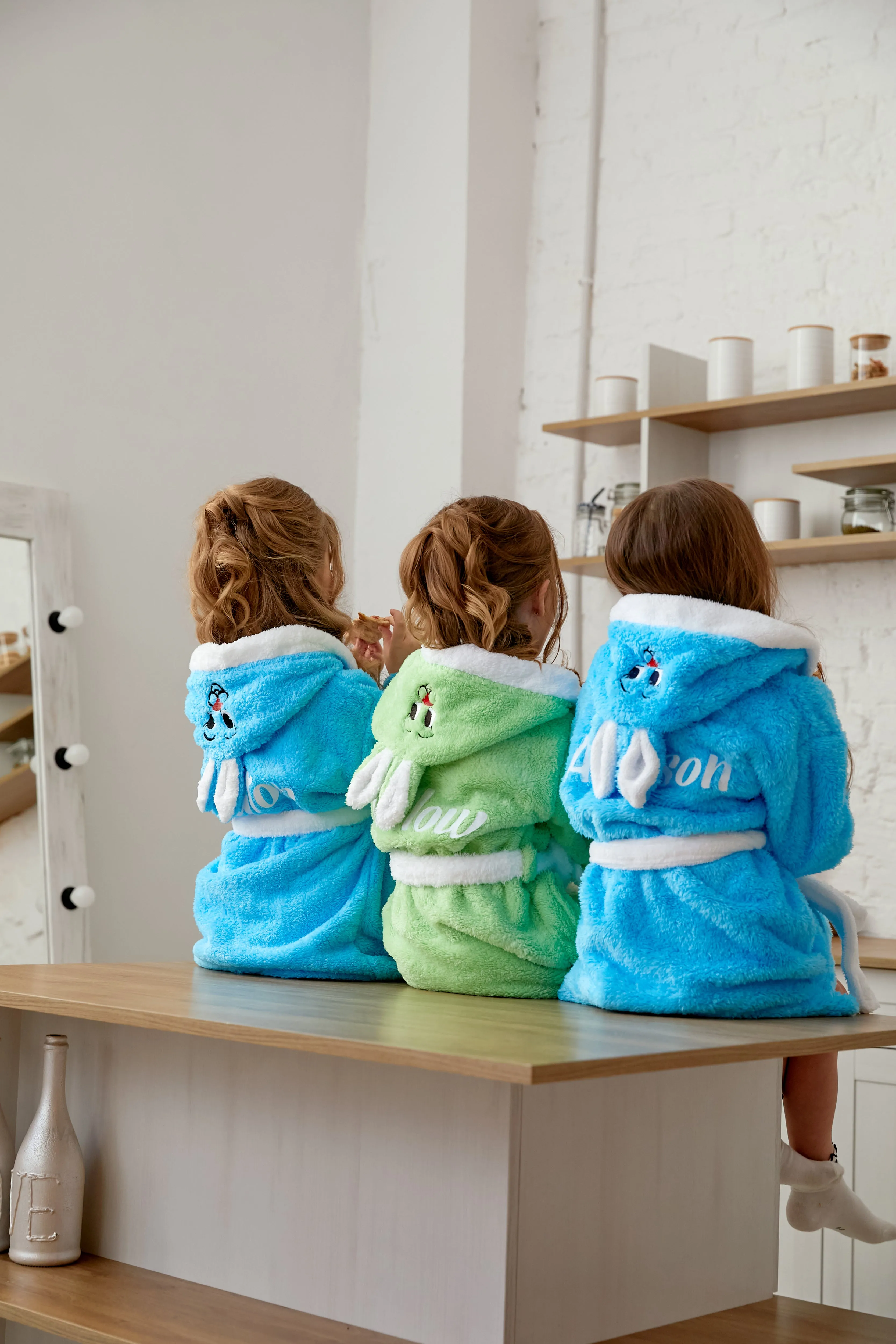 Personalized Rabbit Hooded Bathrobes for Kids - Script Glitter