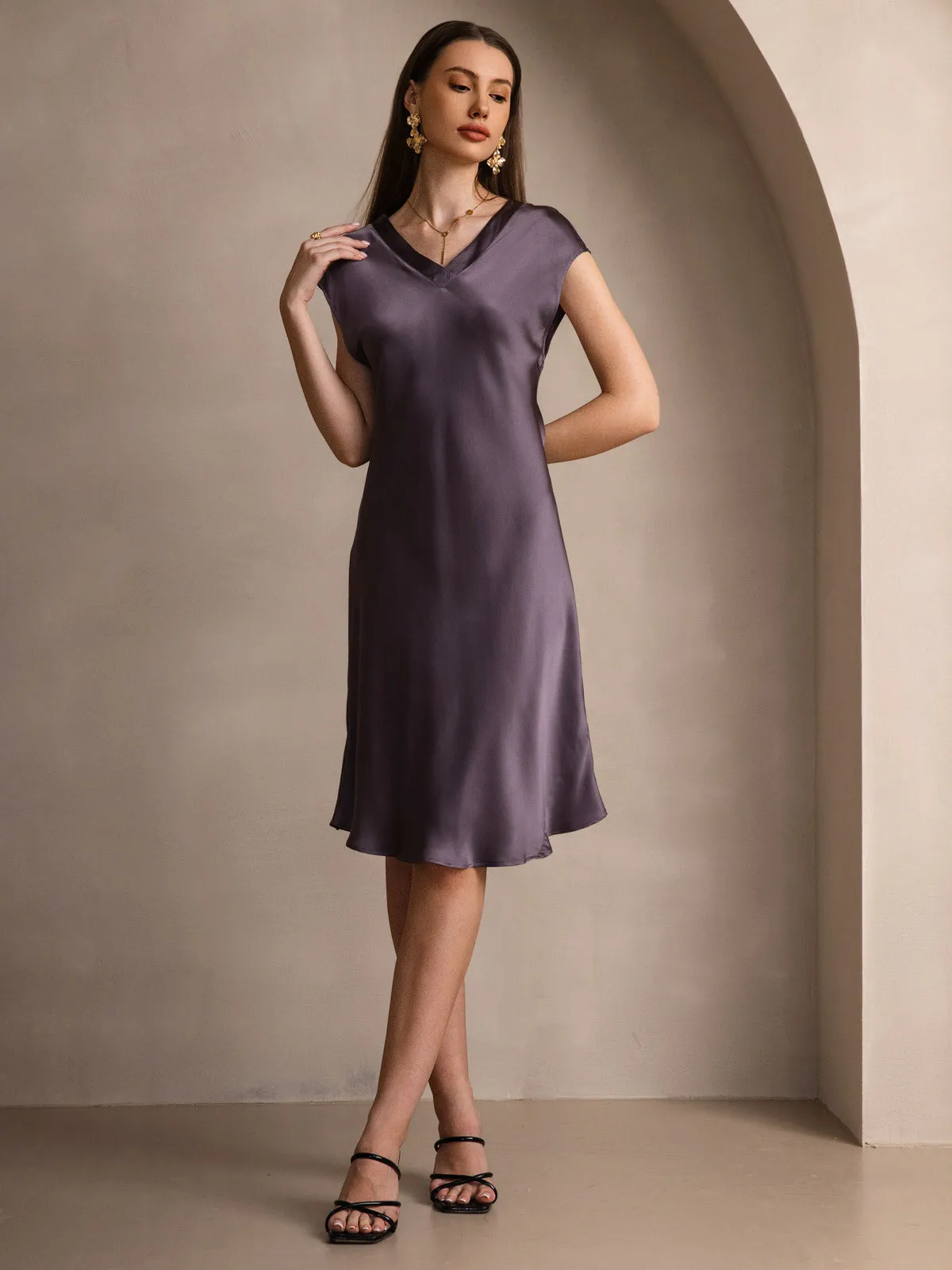 Pure Silk Elegant V-Neck Nightgown